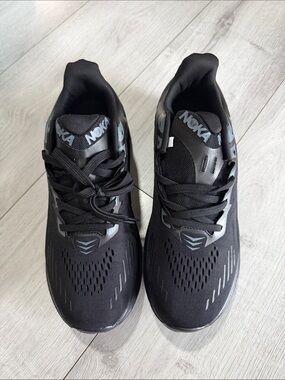 Noka Men's Black Athletic Running Shoes